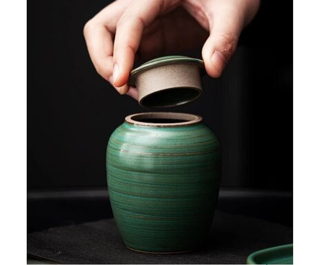 Mini urn