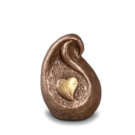 Keramische mini kunst urn traan met goudkleurig hart (0,05L)